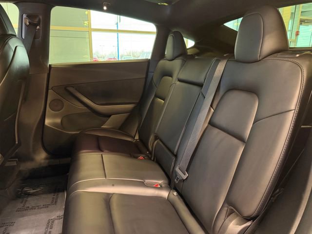 Used 2022 Tesla Model Y Performance image 21