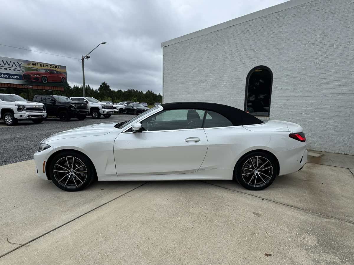 Used 2025 BMW 430i Convertible RWD image 4