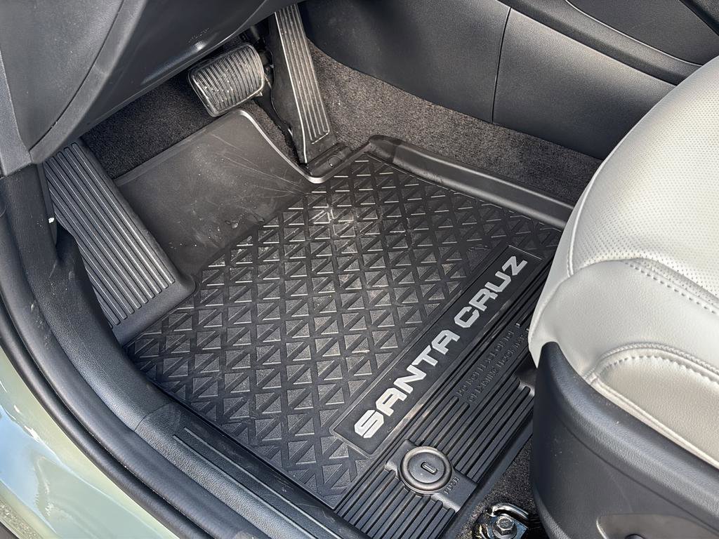 Certified 2026 Hyundai Santa Cruz Limited image 18