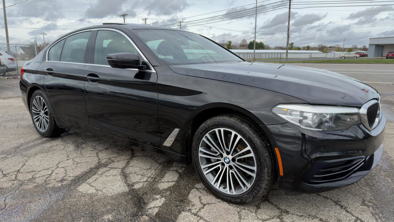 Used 2019 BMW 530i xDrive w/ Convenience Package image 13