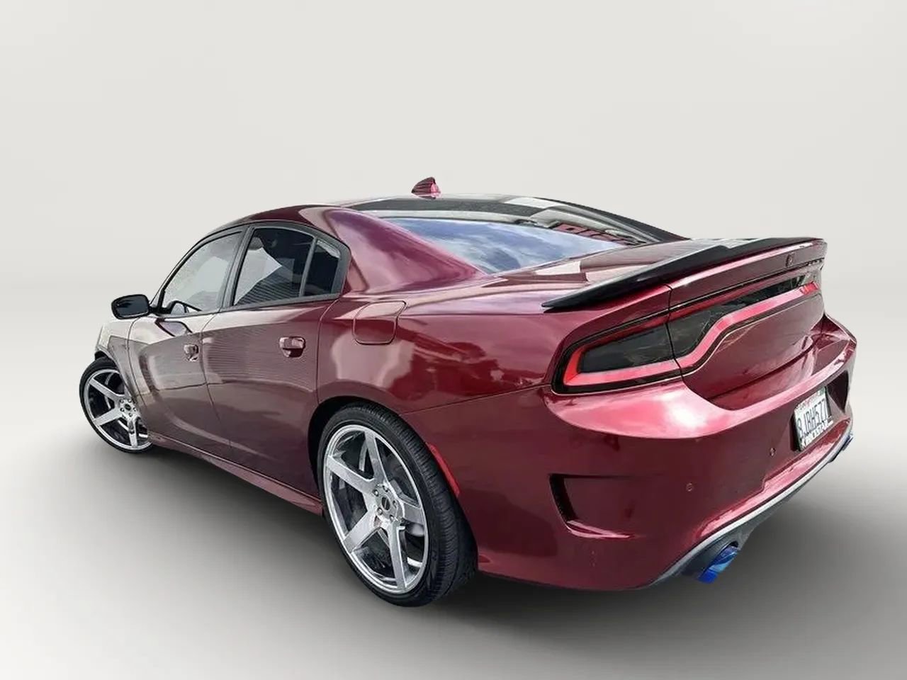 Used 2019 Dodge Charger R/T w/ Driver Confidence Group RWD image 10