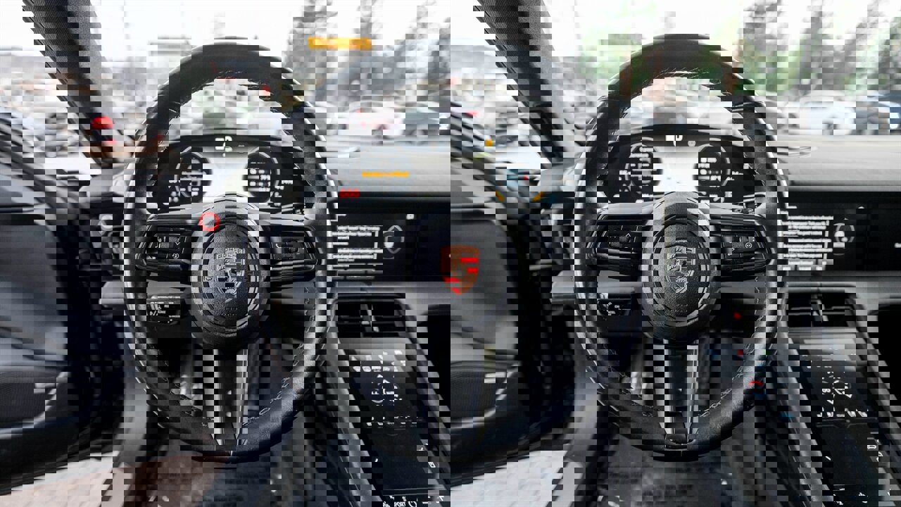 Used 2021 Porsche Taycan 4S image 20