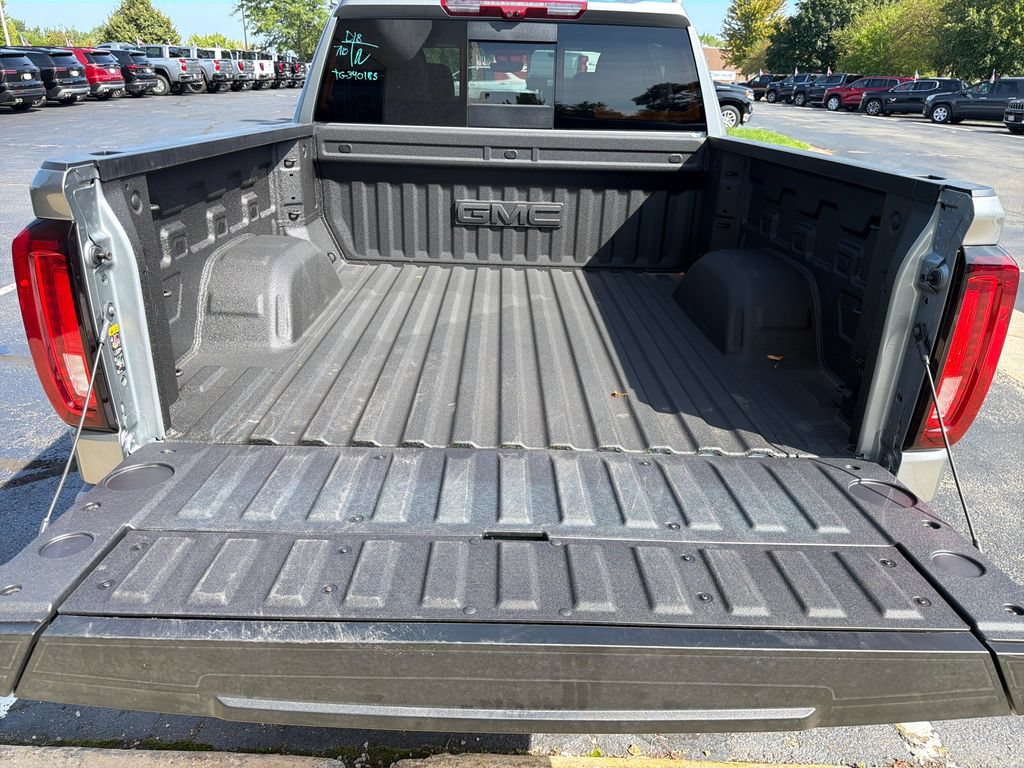 Used 2026 GMC Sierra 1500 AT4 w/ AT4 Premium Package AWD/4WD image 26