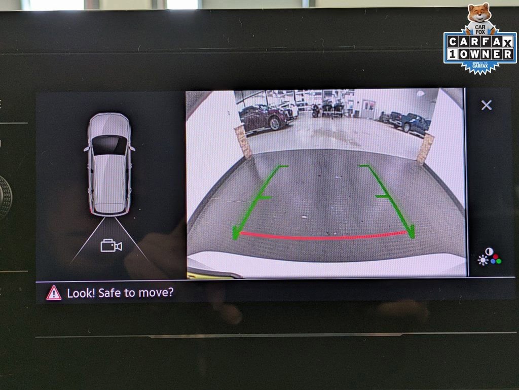 Used 2025 Volkswagen Taos S image 16