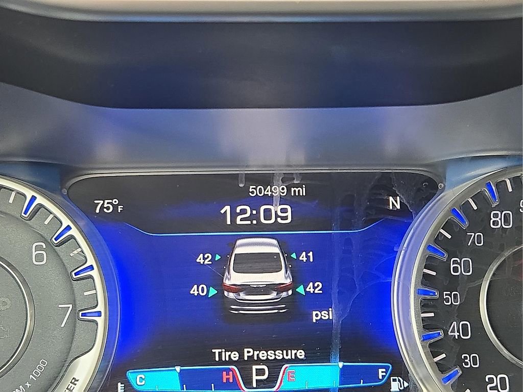 Used 2015 Chrysler 200 C w/ Navigation & Sound Group I image 21