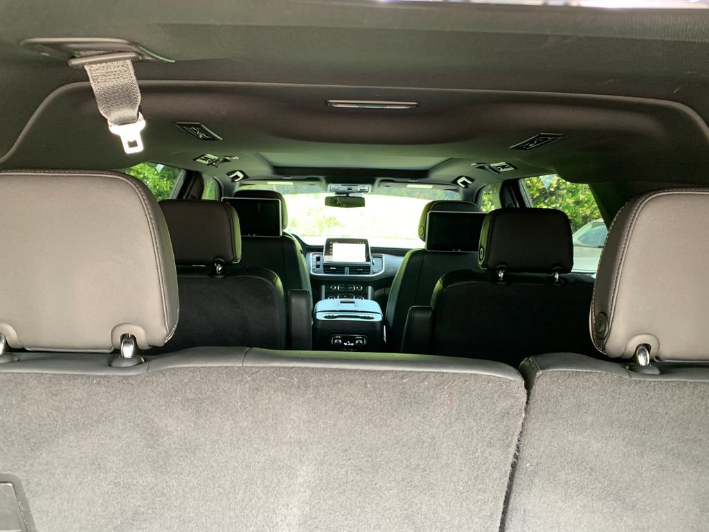 Used 2023 GMC Yukon XL SLT RWD image 33