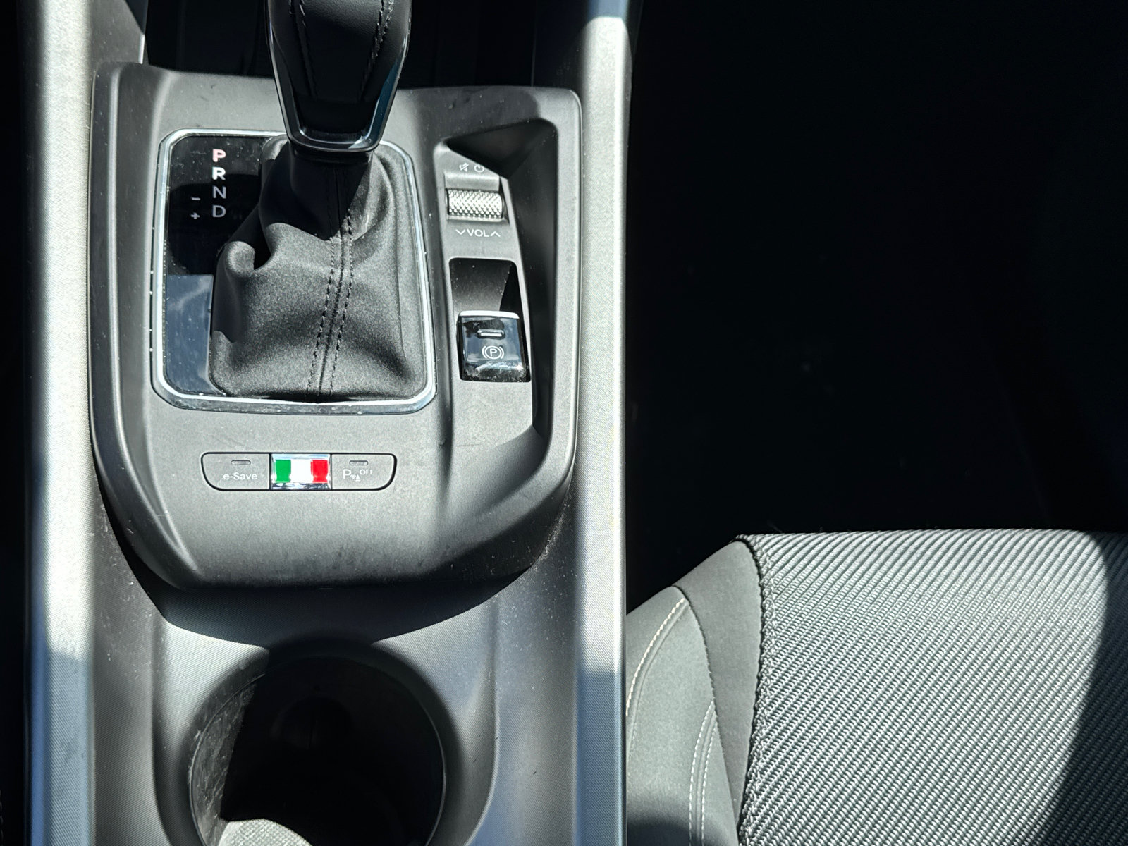 Used 2024 Alfa Romeo Tonale Ti AWD/4WD image 13
