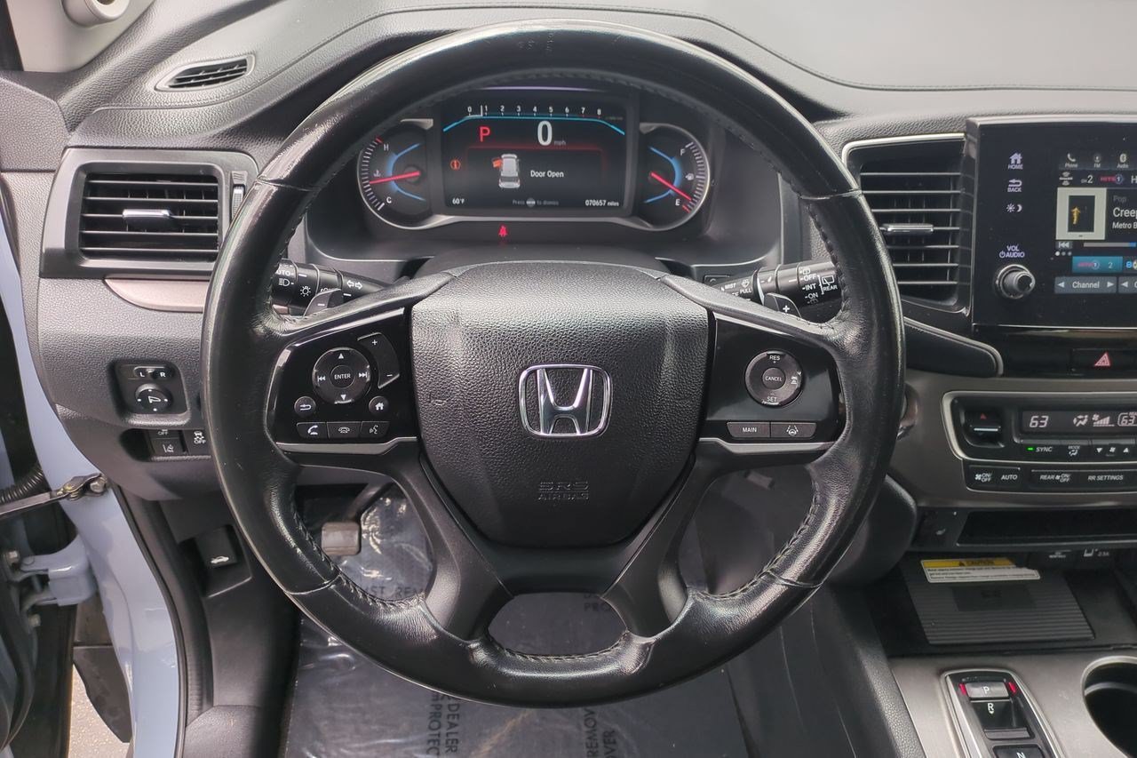 Certified 2022 Honda Pilot Special Edition image 11
