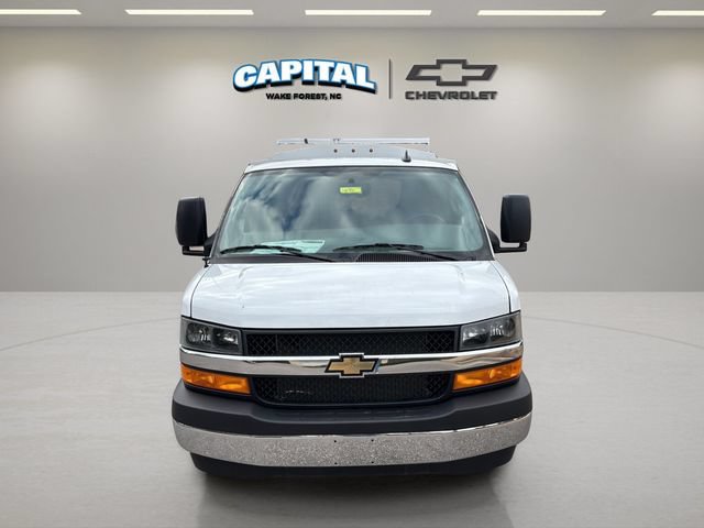 New 2025 Chevrolet Express 3500 w/ Power Convenience Package RWD image 9