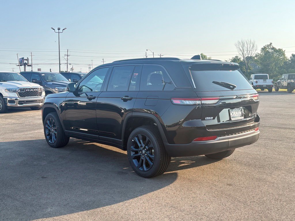New 2026 Jeep Grand Cherokee Limited AWD/4WD image 5