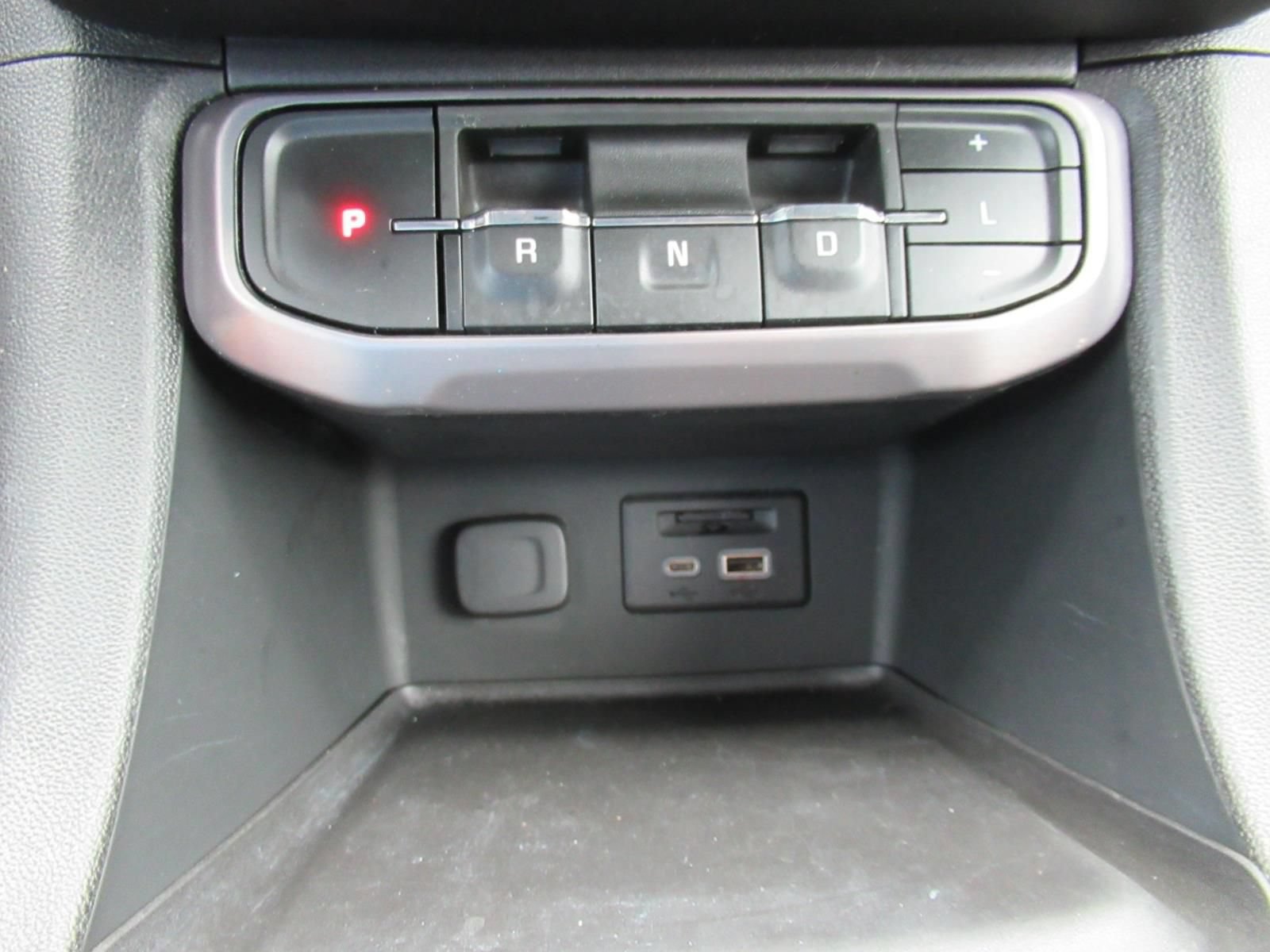 Used 2021 GMC Acadia AT4 w/ Trailering Package AWD/4WD image 27