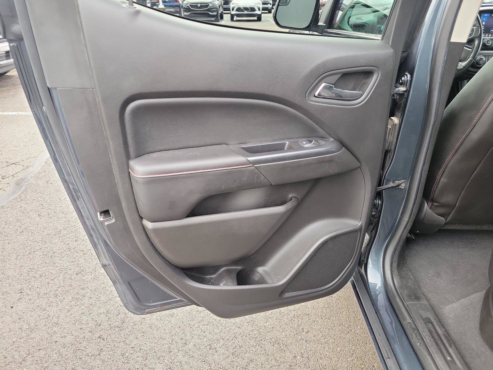 Used 2019 GMC Canyon All Terrain w/ Trailering Package AWD/4WD image 13
