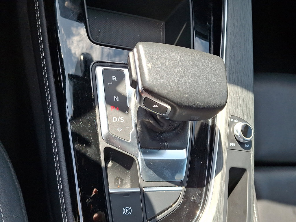 Used 2024 Audi A4 2.0T Premium Plus image 28