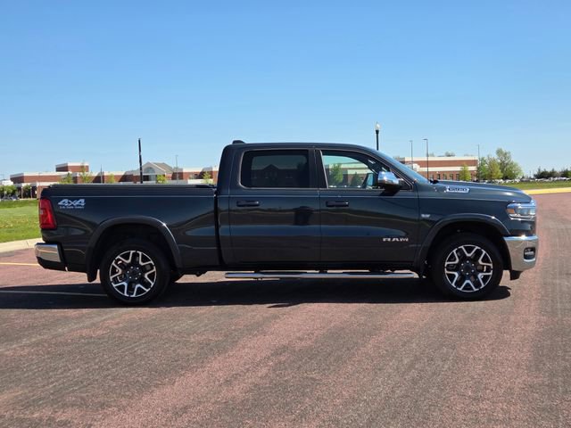Used 2025 RAM 1500 Laramie AWD/4WD image 2