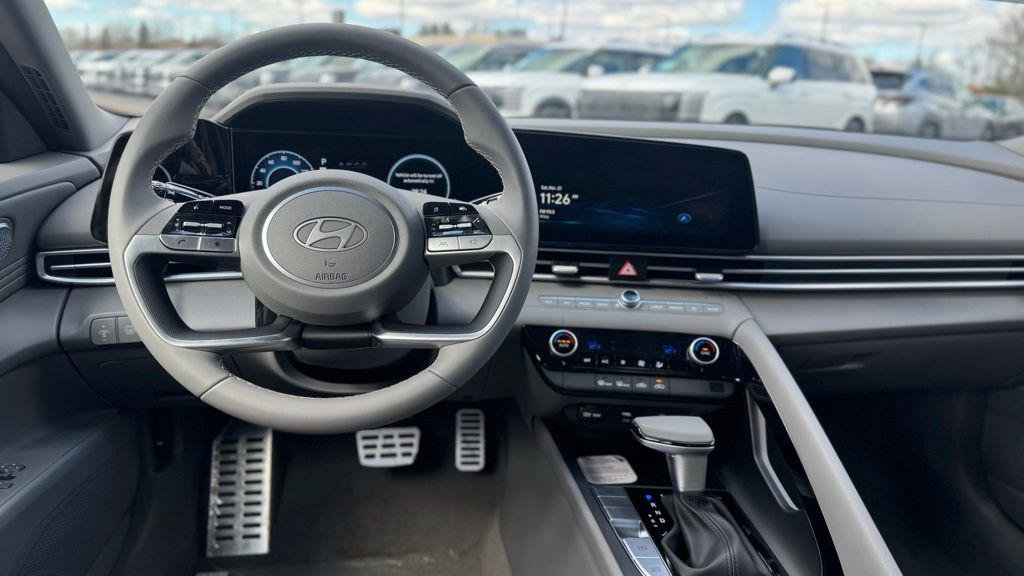 New 2026 Hyundai Elantra SEL FWD image 12