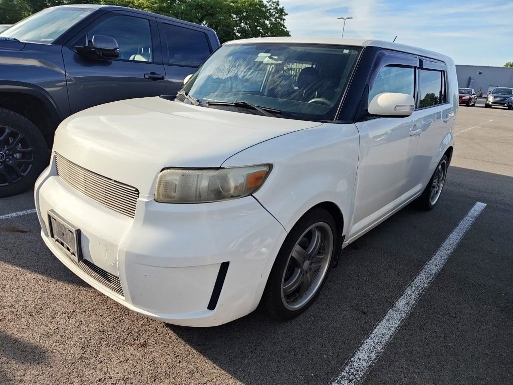 Used 2009 Scion xB FWD image 6