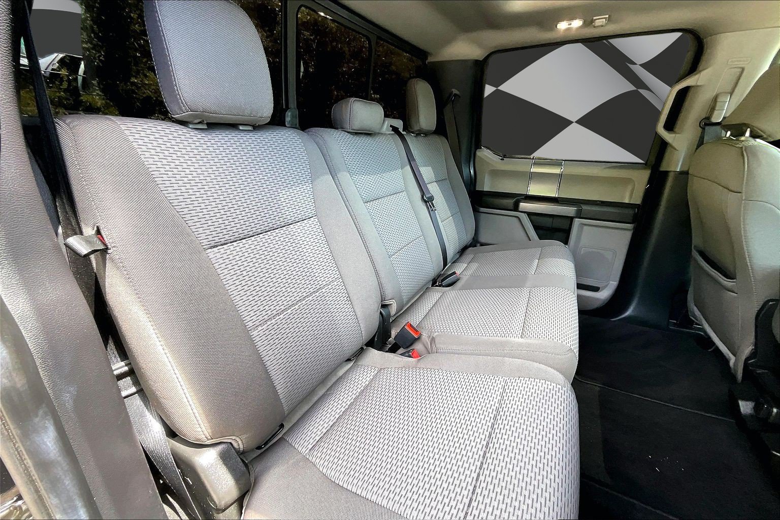 Certified 2020 Ford F450 XLT w/ XLT Premium Package AWD/4WD image 27