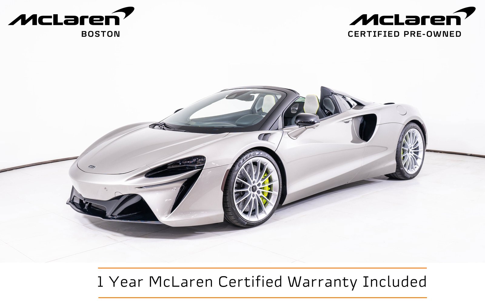 Used 2025 McLaren Artura Spider image 1