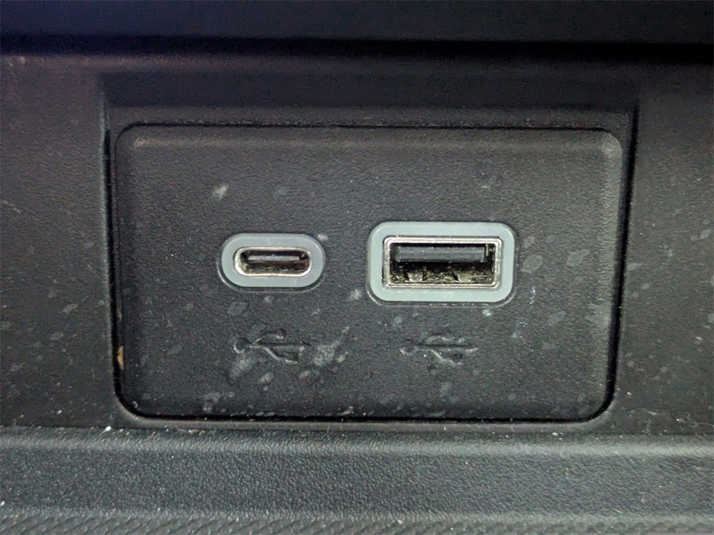 Used 2021 GMC Yukon AT4 w/ Rear Media and Nav Package image 35