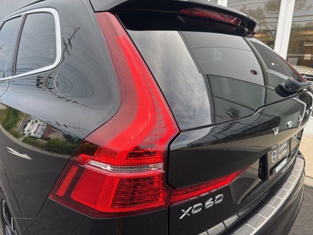 Certified 2022 Volvo XC60 B5 Momentum w/ Advanced Package image 10