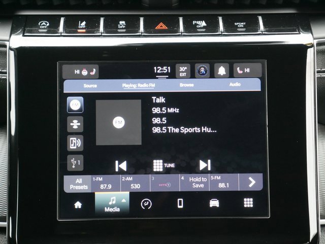 Used 2025 Jeep Grand Cherokee Altitude image 17