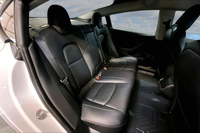 Used 2021 Tesla Model 3 Long Range image 24