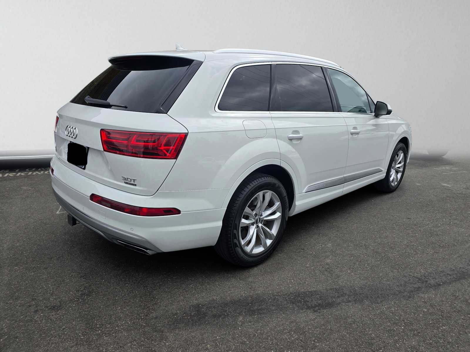 Used 2017 Audi Q7 3.0T Premium Plus AWD/4WD image 3