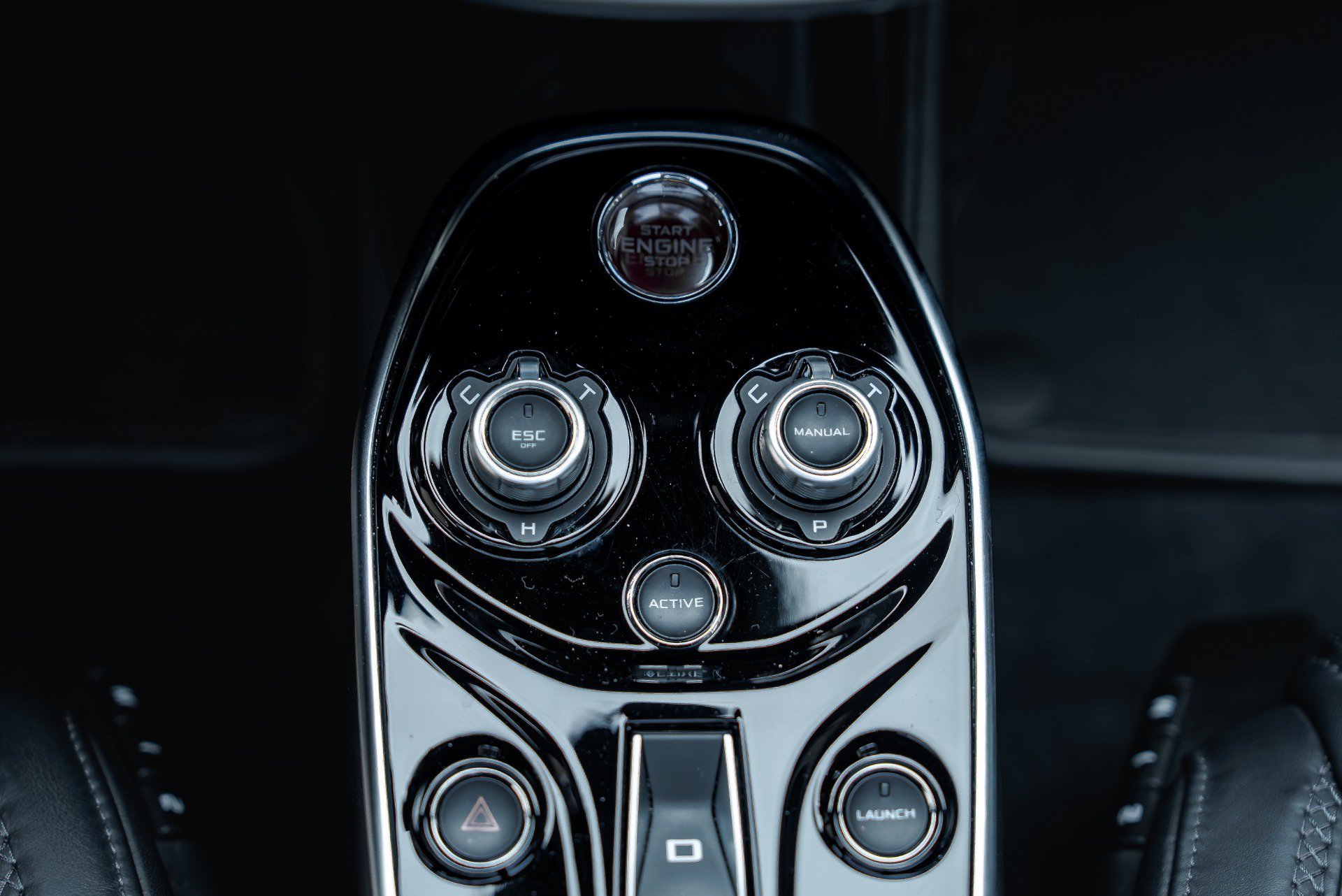 Used 2023 McLaren GT RWD image 44