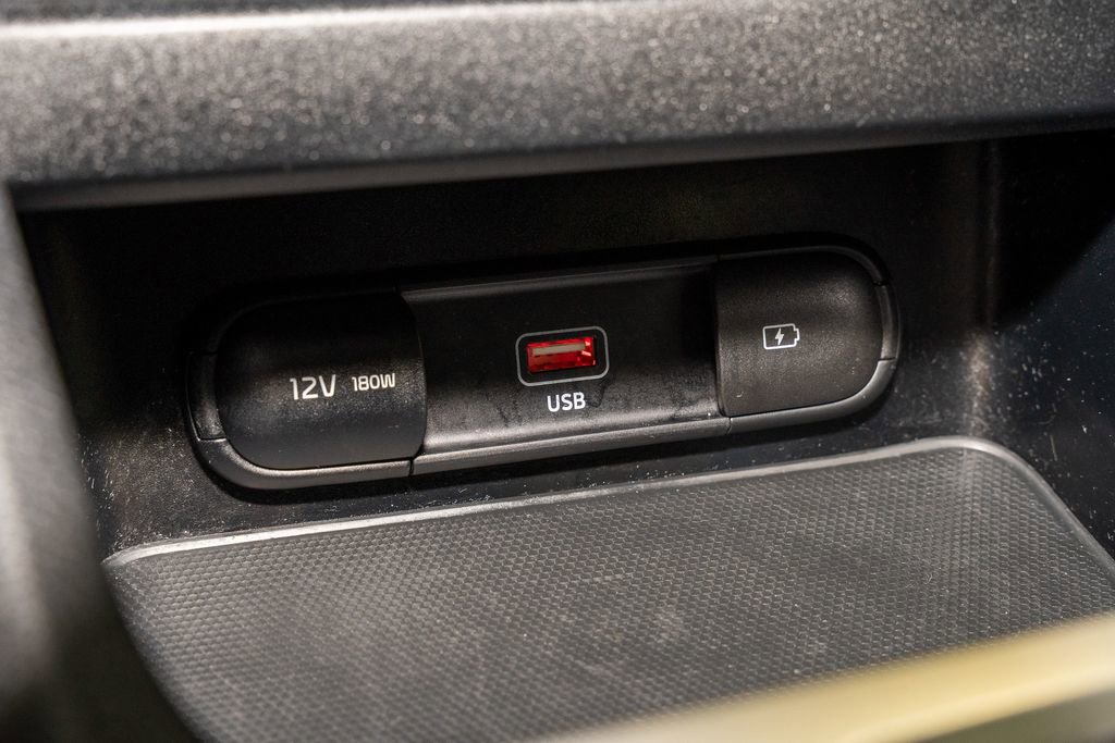 Used 2024 Kia Forte LXS image 13