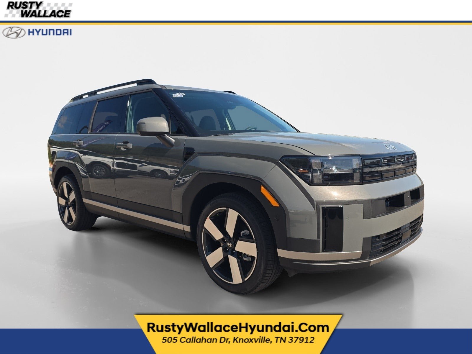 New 2027 Hyundai Santa Fe Limited w/ Tow & Go Package AWD/4WD image 1