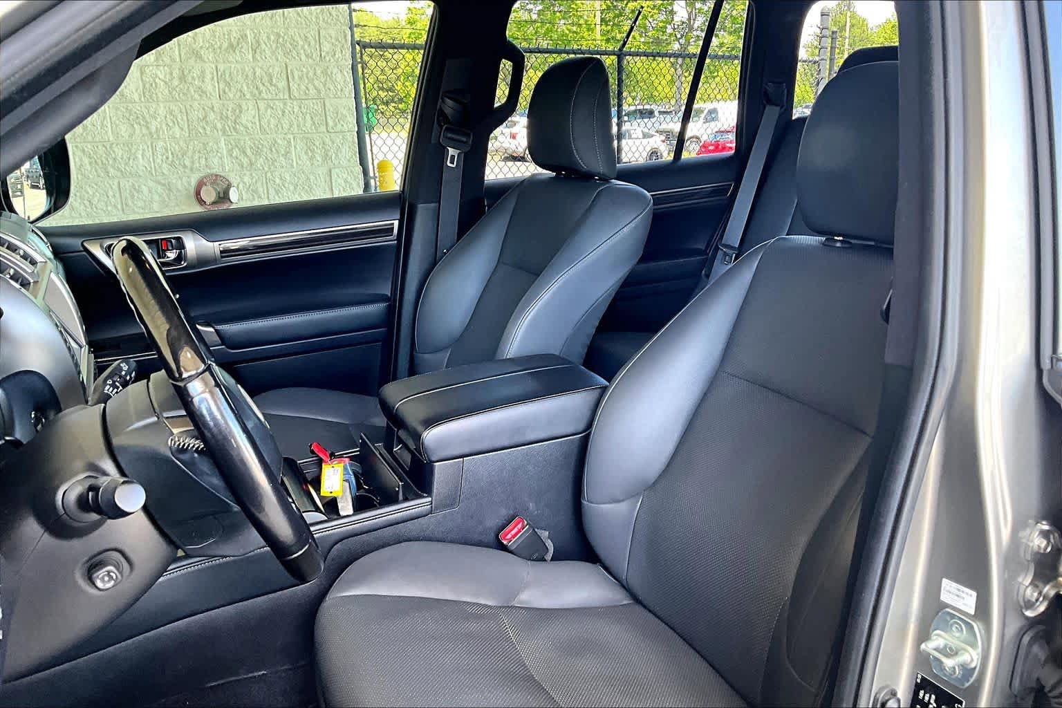 Used 2020 Lexus GX 460 Premium w/ Premium Package AWD/4WD image 8