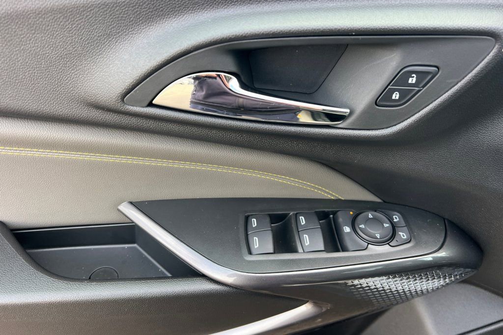 New 2026 Chevrolet Trax ACTIV w/ Driver Confidence Package image 8