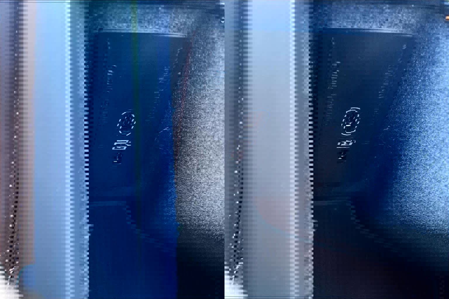 Used 2023 Volvo XC60 B5 Ultimate image 36