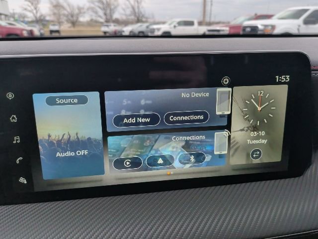 Used 2025 Nissan Kicks SR image 24