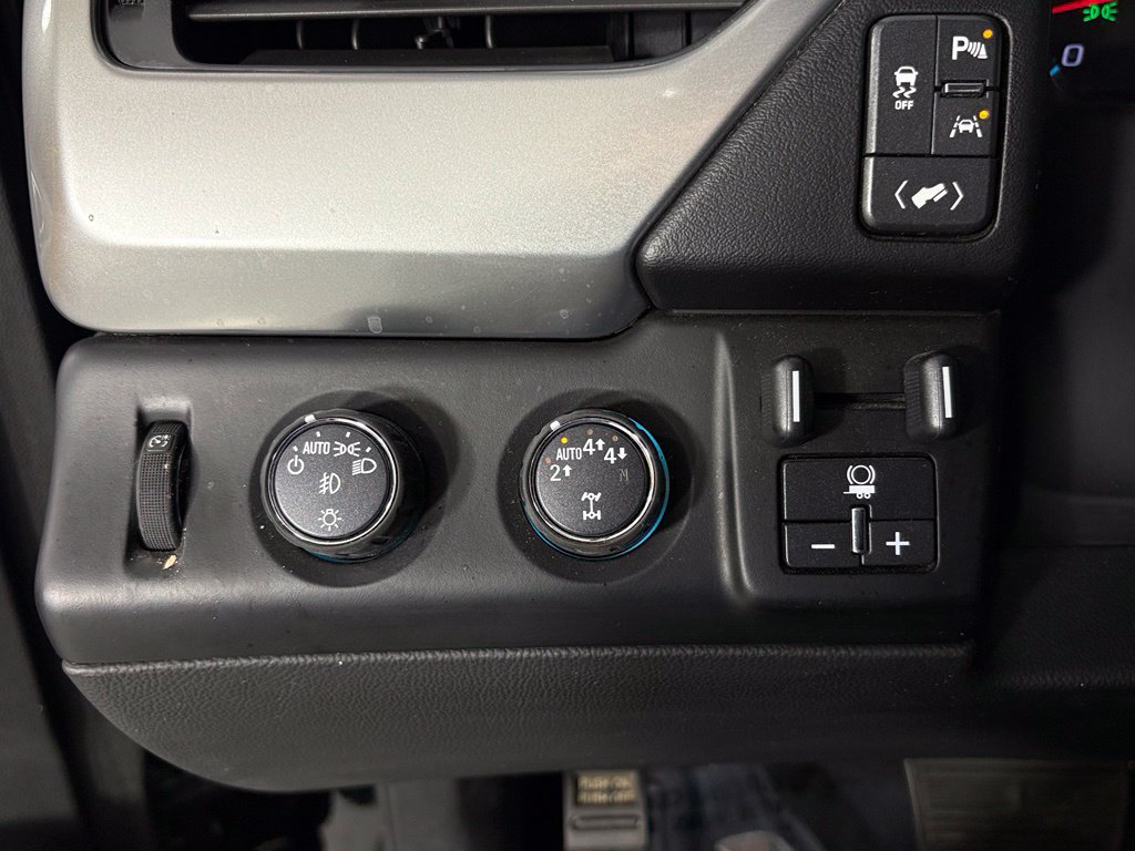 Used 2020 Chevrolet Tahoe Premier AWD/4WD image 26