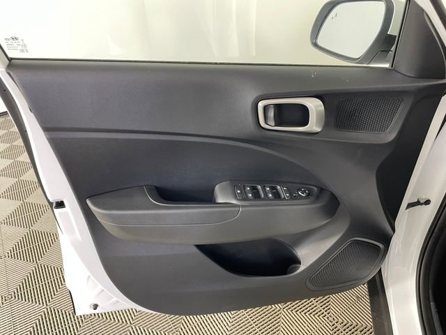 New 2026 Hyundai Venue SEL FWD image 14