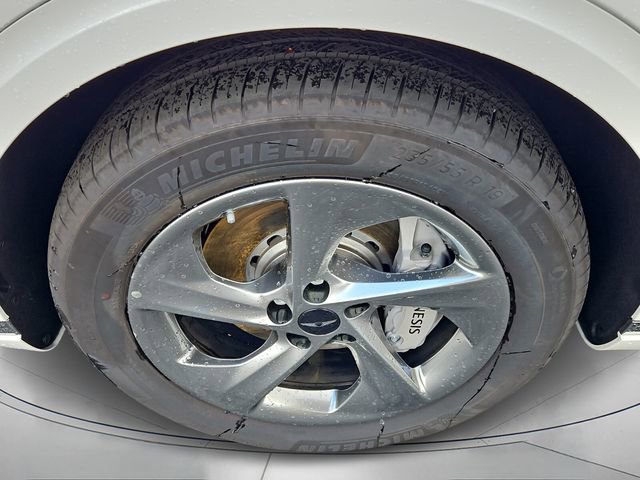 Used 2026 Genesis GV70 2.5T Select image 9