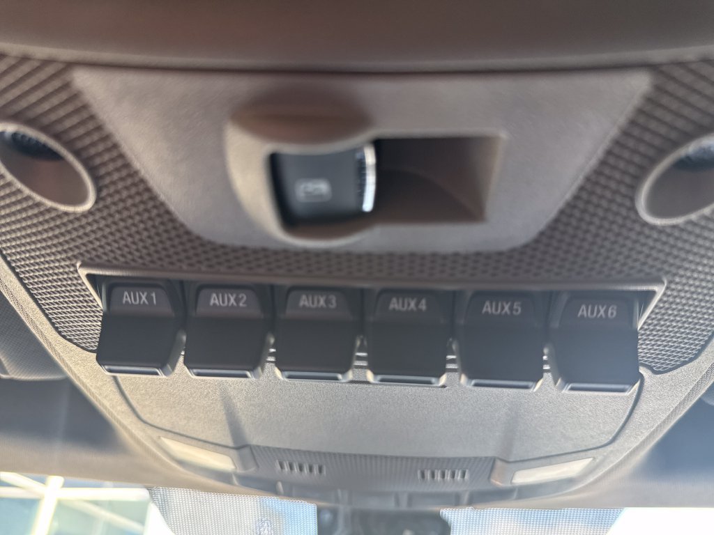 Used 2019 Ford F250 Lariat w/ Lariat Ultimate Package AWD/4WD image 34