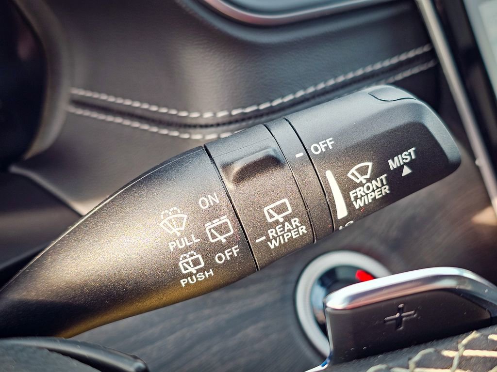 New 2025 Jeep Grand Cherokee L Limited w/ Black Appearance Package image 19