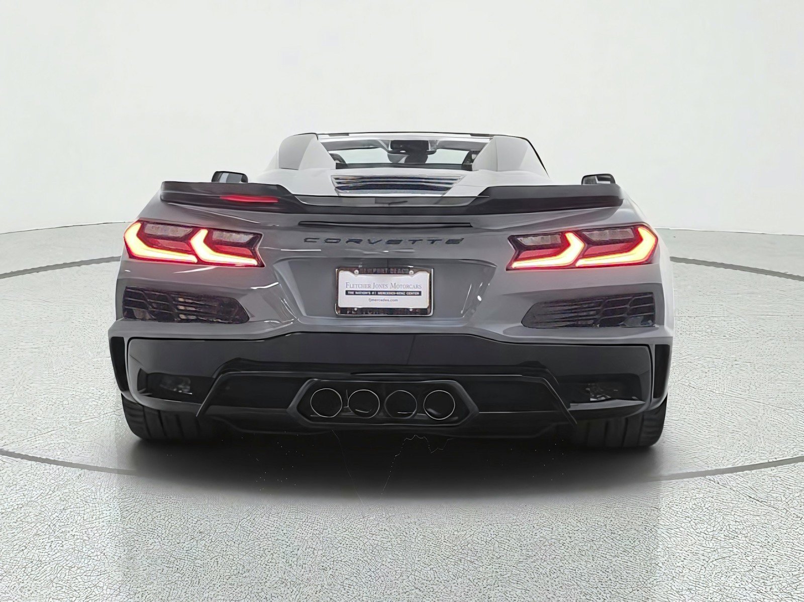 Used 2025 Chevrolet Corvette Z06 RWD image 6