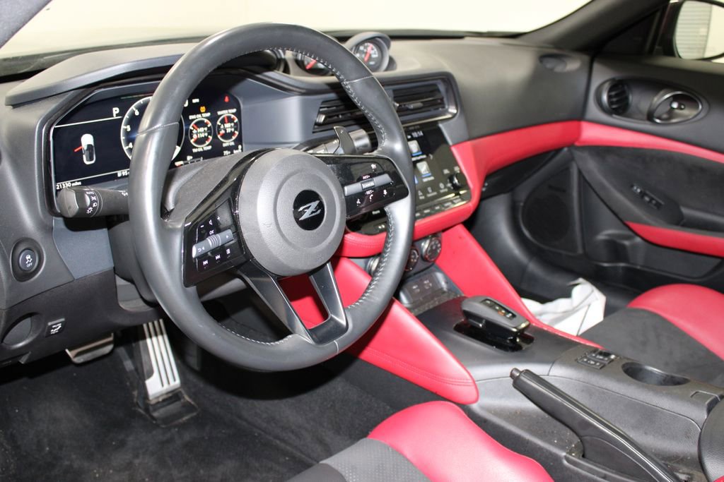 Used 2024 Nissan Z Performance w/ Floor Mat Package image 17