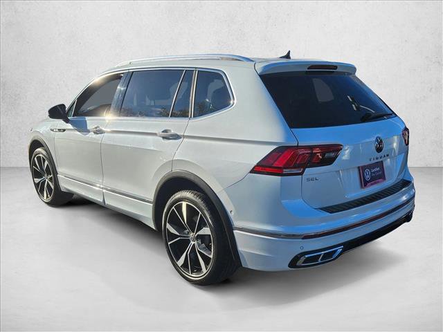 Certified 2024 Volkswagen Tiguan SEL R-Line image 8
