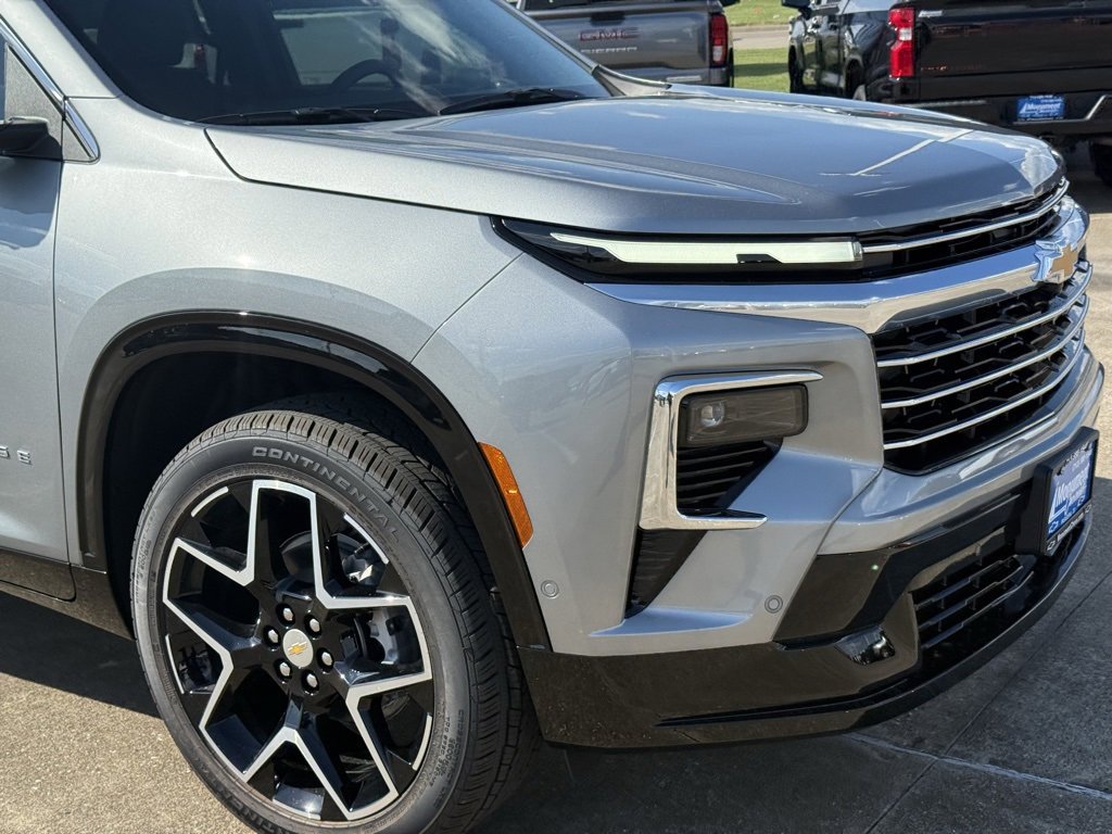 New 2026 Chevrolet Traverse High Country image 8