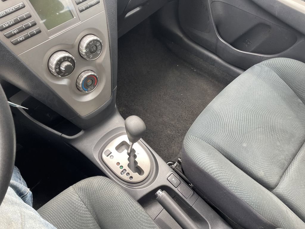 Used 2010 Toyota Yaris Sedan FWD image 19