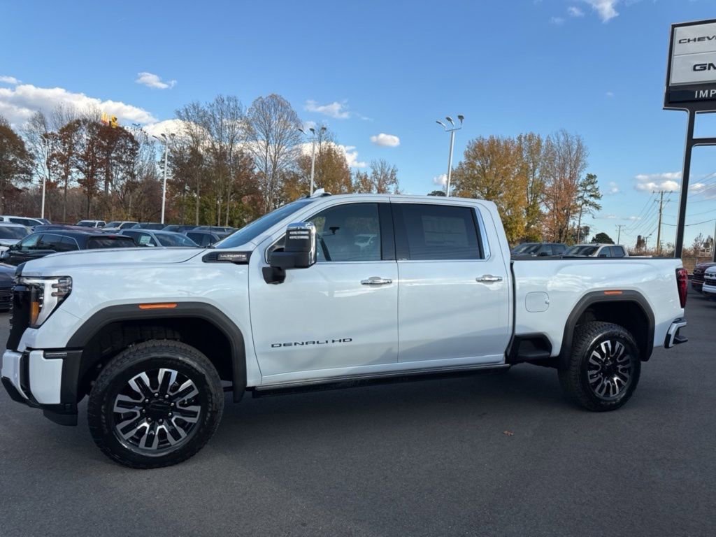 New 2026 GMC Sierra 2500 Denali Ultimate image 2