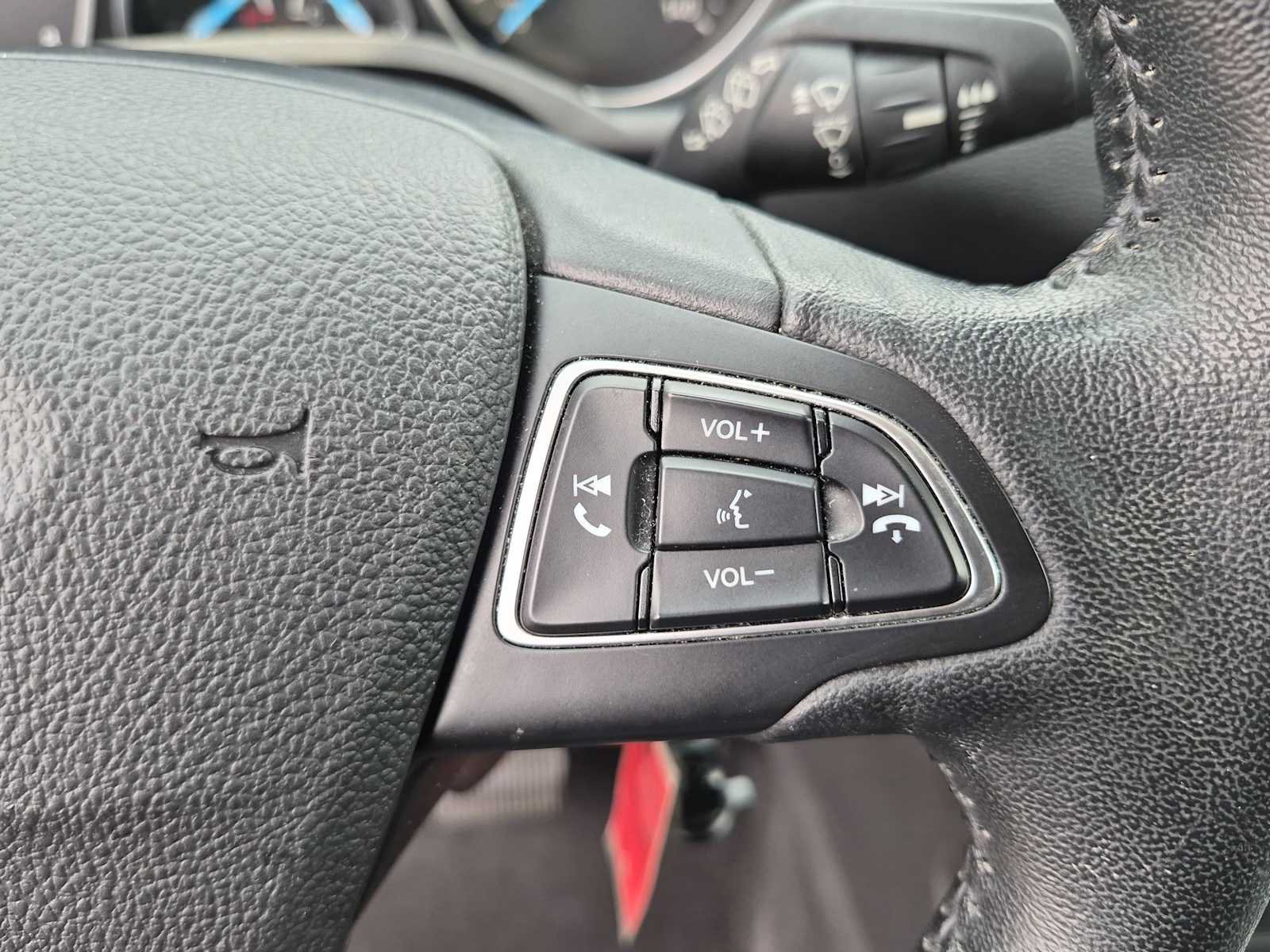 Used 2018 Ford Escape SEL AWD/4WD image 26