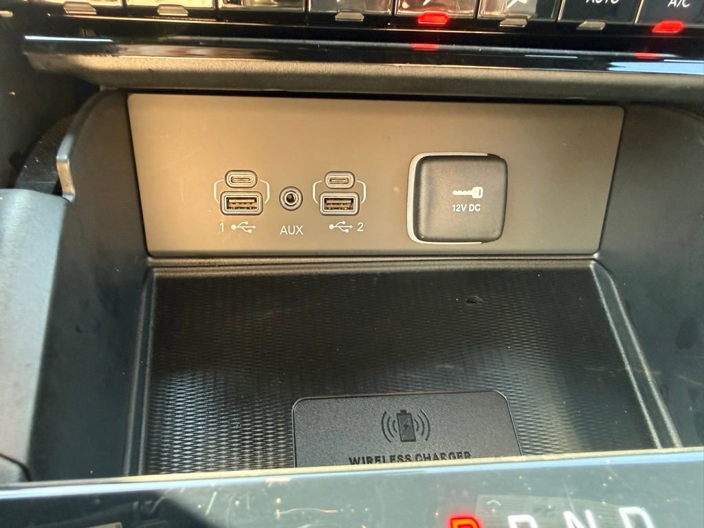 Certified 2024 Jeep Grand Cherokee Altitude AWD/4WD image 21