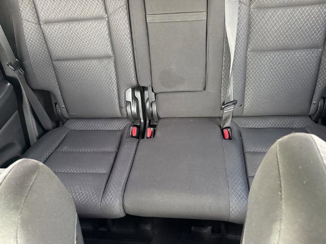 Used 2019 Jeep Grand Cherokee Laredo w/ 18" Wheel & 8.4" Radio Group image 14