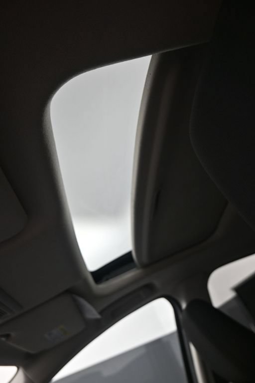 Certified 2022 Honda HR-V EX image 18