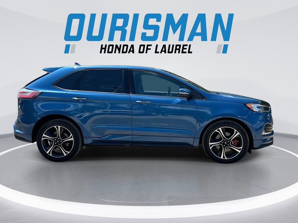 Used 2019 Ford Edge ST w/ Equipment Group 401A AWD/4WD image 9